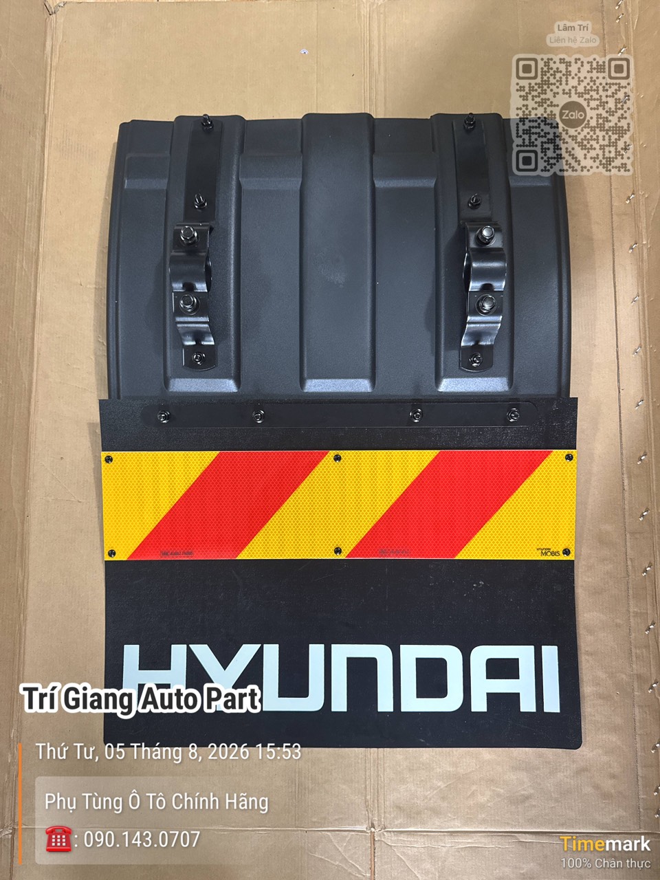 61840UA640- 61850UA640 Chắn Bùn Bánh Sau Có Phản Quang Đầu Kéo Hyundai