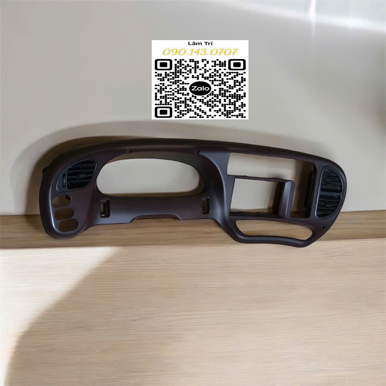 847105A000 Curon đồng hồ táp lô HD65/72 vân gỗ