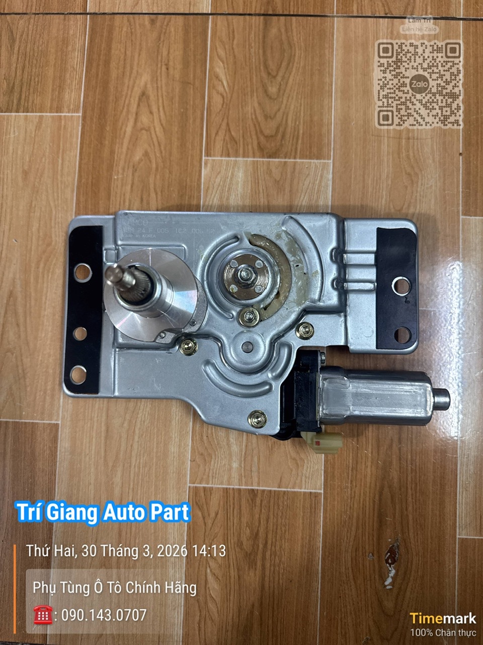 876807A001 Mô Tơ Chỉnh Gọng Trago